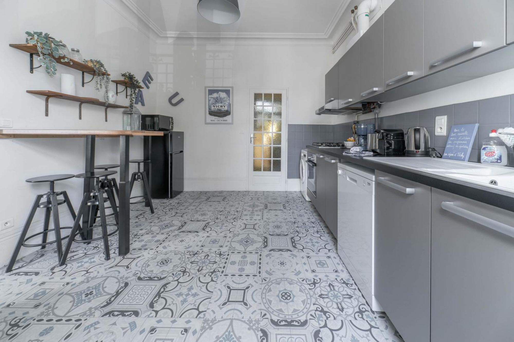 Residence Epinat II - Appartements Centre - Parking Виши Номер фото
