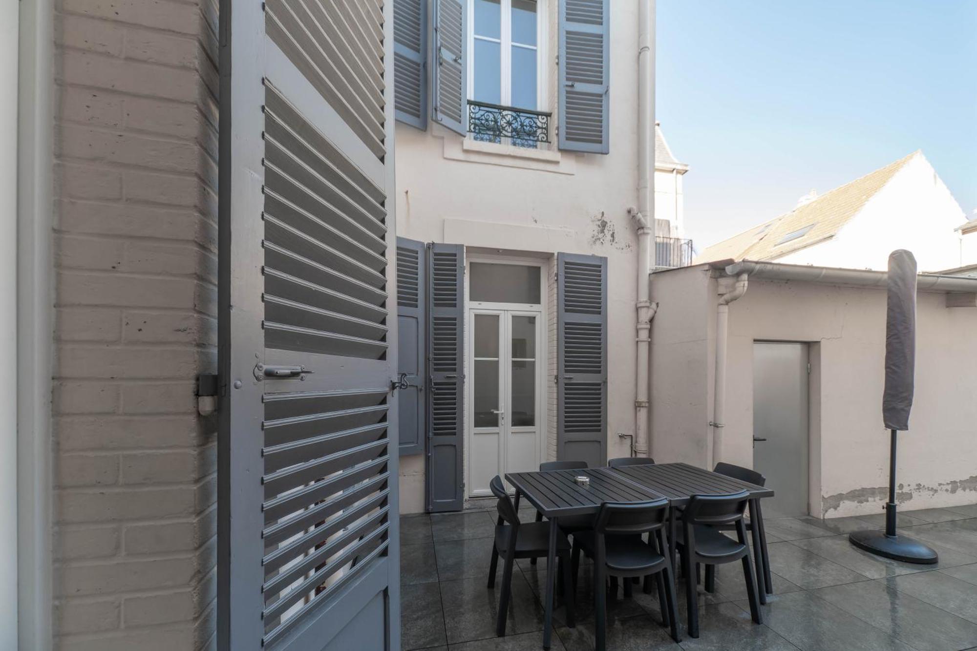 Residence Epinat II - Appartements Centre - Parking Виши Номер фото